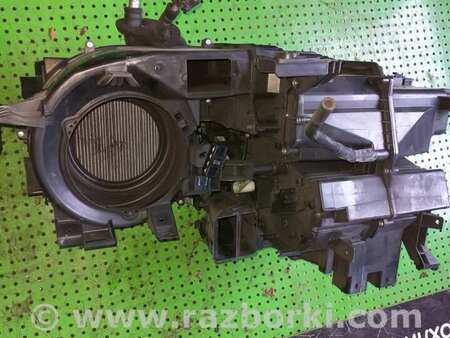 Корпус печки для Toyota Avensis T250 (02.2003-10.2009) Киев 8701005831
