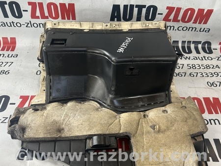 Бардачок для Volkswagen Passat B5 (08.1996-02.2005) Львов 3B1857101