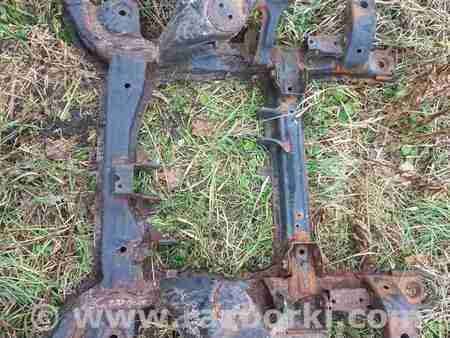 Балка передняя для Suzuki Grand Vitara Киев 4580065J00