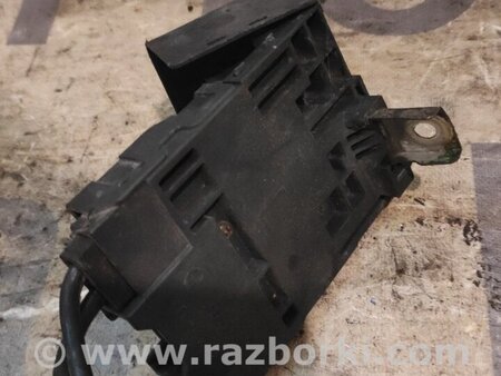 Блок предохранителей для Toyota RAV-4 (05-12) Киев 8262042040