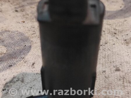 Насос омывателя лобового стекла для Toyota RAV-4 (00-05) Киев 8533033020