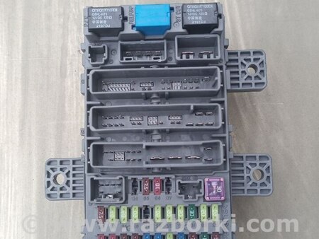 Блок запобіжників для Honda Civic 5D 8G Киев SMG-G340