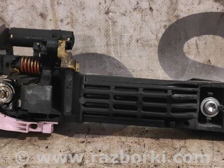 Ручка передней левой двери для Toyota RAV-4 (00-05) Киев 6920252010