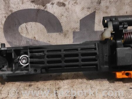 Ручка передней правой двери для Toyota RAV-4 (00-05) Киев 6920152010