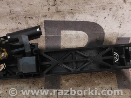 Ручка задней левой двери для Toyota RAV-4 (00-05) Киев 6920442020