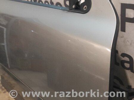 Дверь передняя правая для Skoda Octavia A5 Киев 1Z0831056