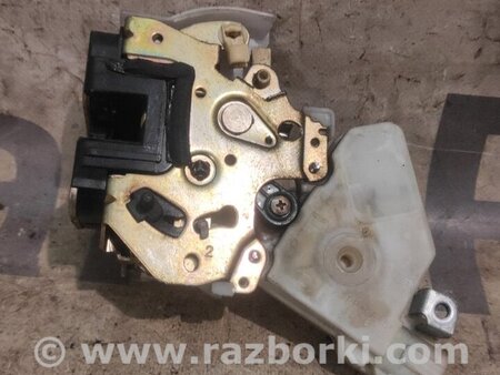 Замок двери задней левой для Nissan X-Trail T30 (2001-2008) Киев 80553AA300
