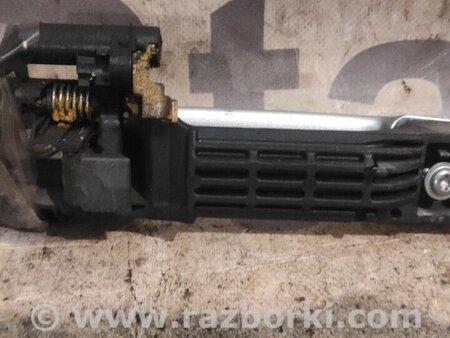 Ручка передней левой двери для Toyota RAV-4 (00-05) Киев 6920242010