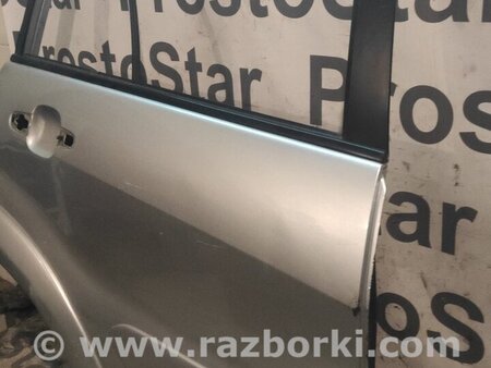Дверь задняя правая для Toyota RAV-4 (00-05) Киев 6700342050
