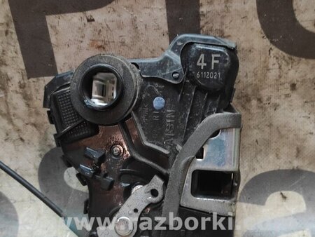 Замок двери передней правой для Toyota RAV-4 (05-12) Киев 6903042221