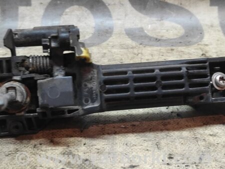 Ручка передней левой двери для Toyota RAV-4 (05-12) Киев 6920252020
