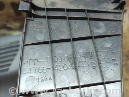 Заглушка для Toyota RAV-4 (05-12) Киев 6476642040B0