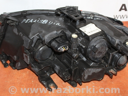 Фара передняя правая для Audi (Ауди) A4 B7 - 8K2, 8ED, 8H7/8HE (11.2004-03.2009) Львов 8K0941004