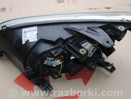 Фара передняя правая для Ford Focus 2 (08.2004 - 07.2010) Львов 4m51-13W029-ae