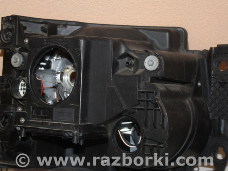 Фара передняя левая для Land Rover Discovery (04-09) Львов 100-16481