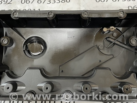 Клапанная крышка для Volkswagen Passat B5 (08.1996-02.2005) Львов 038103469R