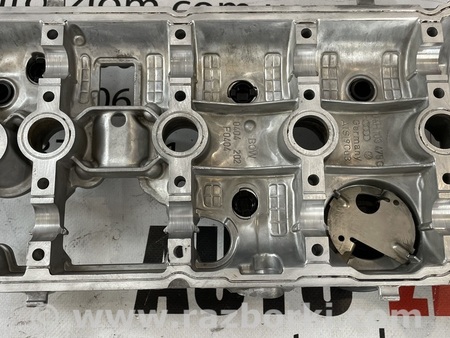 Клапанная крышка для Audi (Ауди) A4 B8 - 8K2, 8K5 (08.2007-11.2015) Львов 06H103475G