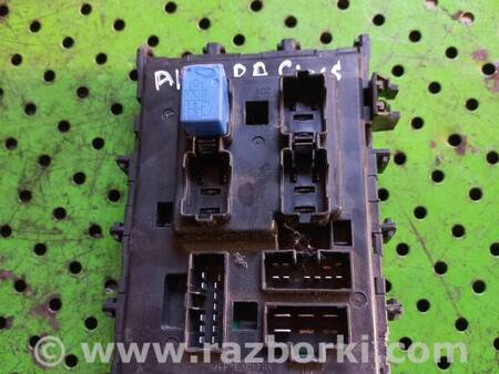Блок предохранителей для Nissan Almera Classic Киев 5196031250