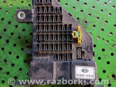 Блок предохранителей для KIA Sportage KM (2004-2010) Киев 919501F510