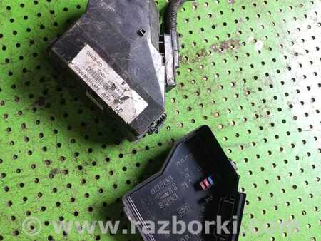 Блок предохранителей для Honda CR-V (07-11) Киев 38250SWA003