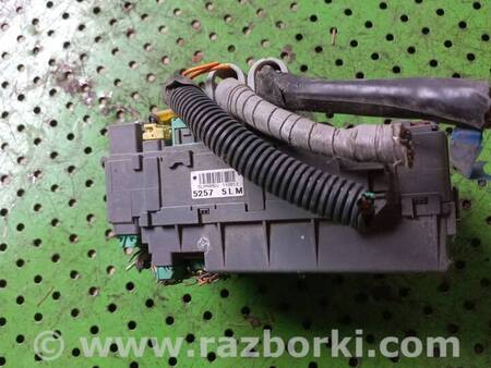 Блок предохранителей для Honda CR-V (07-11) Киев 38200SWAE24