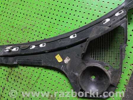 Накладка под лобовое стекло для Renault Laguna II (2001-2007) Киев 8200002155