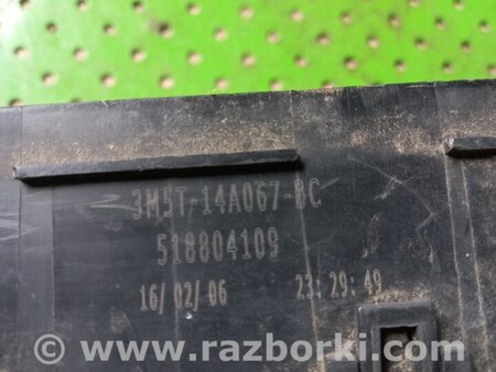 Блок предохранителей для Ford Focus 2 (08.2004 - 07.2010) Киев 3M5T14A067BC