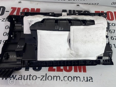 Бардачок для Nissan LEAF (2018-) Львов 685006WK0B, 685206WK0B, 685S16WK0B