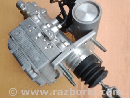 Насос ABS для Toyota Camry 70 XV70 (01.2017-...)  Киев 47210-42200, 47050-42200
