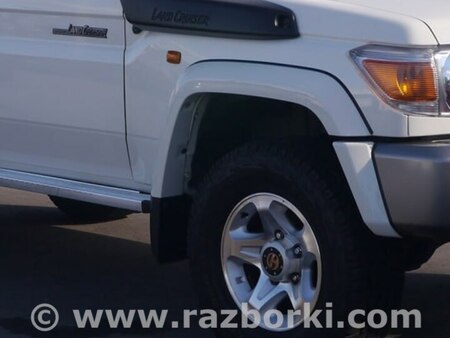 Бампер передний для Toyota Land Cruiser Киев 52119-60890