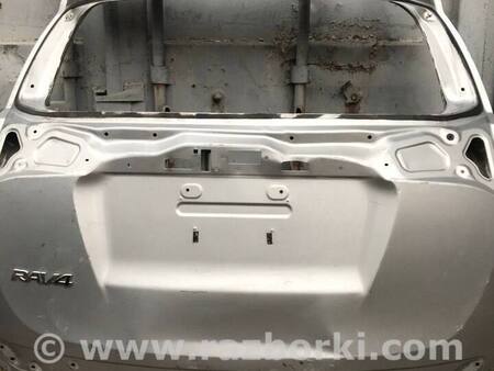 Крышка багажника для Toyota RAV-4 (13-15) Киев 6700542461