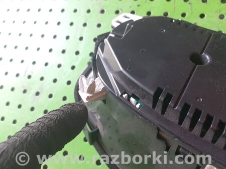 Панель приборов для Suzuki SX4 Киев 3411052L10
