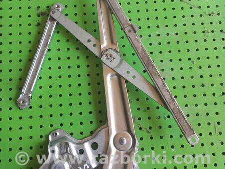 Стеклоподъемник передний правый для Suzuki SX4 Киев 8341079J11