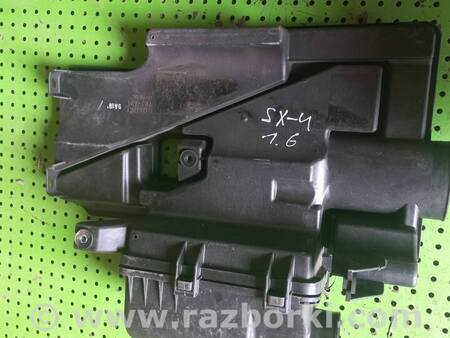 Воздушный фильтр корпус для Suzuki SX4 Киев 1370079J00