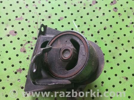Подушка двигателя правая для Nissan X-Trail T30 (2001-2008) Киев 112108H800