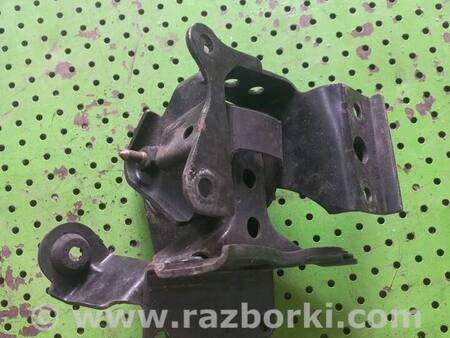 Подушка двигателя левая для Nissan X-Trail T30 (2001-2008) Киев 112208H300