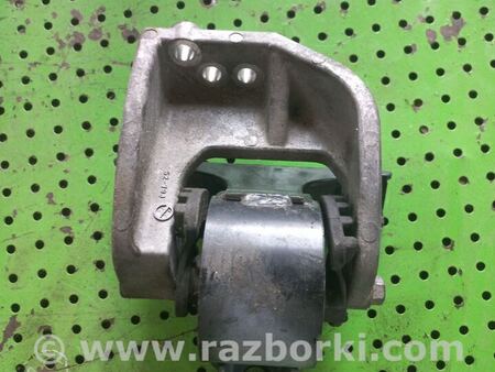 Подушка двигателя правая для Suzuki SX4 Киев 1161080JA0