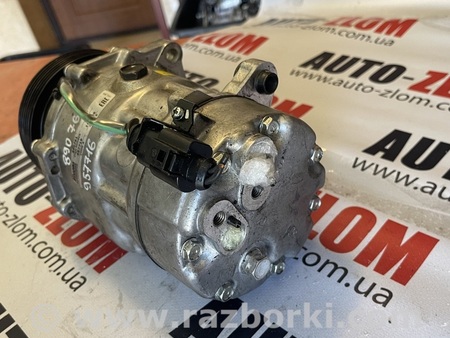 Компрессор кондиционера для Volkswagen Sharan Львов 890761, 957716
